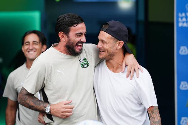 SassuoloÕs head coach Roberto Aquilani and CesenaÕs head coach Alessandro Diamanti during the Round of 32 of Frecciarossa Italian Cup 2026 2027 match between Sassuolo and Cesena at Mapei Stadium Cittˆ del Tricolore - Soccer - Reggio Emilia, Italy - Monday August 17, 2026  Copyright: xMassimoxPaolone LaPressex