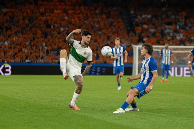 ESP: LaLiga Hypermotion Deportivo La Coruna - Elche CF Fer Nino of Elche during LaLiga Hypermotion between Deportivo LA Coruna - Elche CF played at Abanca-Riazor Stadium, La Coruna, Galicia on August 17, 2026 in Spain Spain *** ESP LaLiga Hypermotion Deportivo La Coruna Elche CF Fer Nino of Elche during the LaLiga Hypermotion match between Deportivo La Coruna and Elche CF, played at Abanca Riazor Stadium in La Coruna, Galicia, on August 17, 2026, in Spain, Spain Copyright: xMosreyx xAgenciaxLOFx