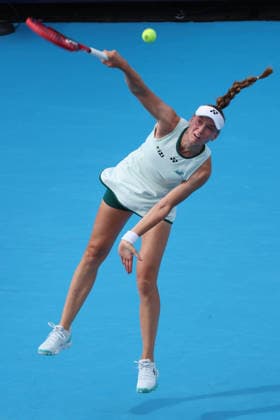 August 17, 2026, Mason, Oh, USA: Cincinnati Open Tennis 2026 - Elena Rybakina hits a ball against Magdalena Frech. 2026 08 17. ZUMAPress Mason USA - ZUMAn24_ 20260817_zaf_n24_230 Copyright: xWallyxNellx