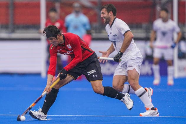 2026-08-18 Japan v New Zealand - FIH Hockey World Cup AMSTELVEEN, NETHERLANDS - AUGUST 18: Naru Kimura of Japan, Nic Woods of New Zealand during the FIH Hockey World Cup match between Japan and New Zealand at Wagener Stadion on August 18, 2026 in Amstelveen, Netherlands. Amstelveen Wagener Stadion Netherlands Content not available for redistribution in The Netherlands directly or indirectly through any third parties. Copyright: xAndrexWeeningx