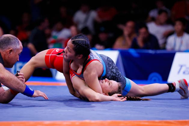 U20 World Championships 50kg WW - Heklanys Rivera Quiles (PUR) df. Dayana Ivanova Stoycheva (BUL) *** U20 World Championships, 50 kg, Women s Weight Class: Heklanys Rivera Quiles (PUR) vs. Dayana Ivanova Stoycheva (BUL) Copyright: xKostadinxAndonovx