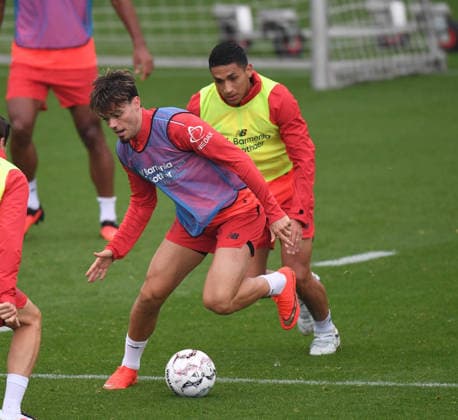 18.08.2026, xophax, Fussball 1.Bundesliga, Bayer 04 Leverkusen , Training , Saison 2026 2027. Miguel Gutierrez , links ( Bayer Leverkusen ) und Equi Fernandez , rechts ( Bayer ) Leverkusen *** August 18, 2026, xophax, Soccer, Bundesliga 1, Bayer 04 Leverkusen, Training, 2026–2027 Season, Miguel Gutierrez (left, Bayer Leverkusen) and Equi Fernandez (right, Bayer Leverkusen)