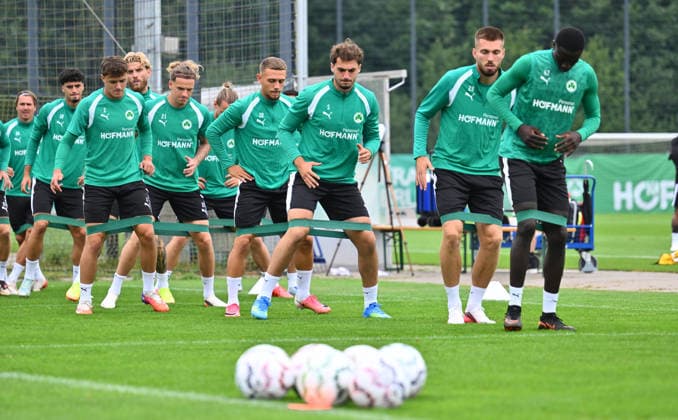 Football, 2nd Bundesliga, SpVgg Greuther Fürth, Training