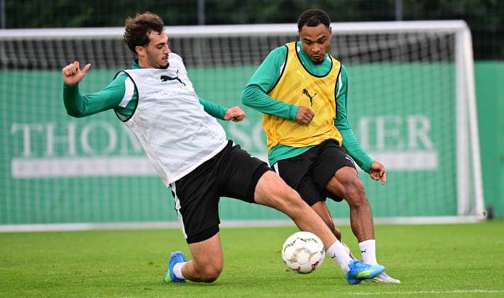 18.08.2026 - Fussball - 2. Bundesliga - Saison 2026 2027 - SpVgg Greuther Fürth Fuerth ( Kleeblatt ) - Training - - xwoxzix - Maxim Dal (5, SpVgg Greuther Fürth ) Sacha Banse Bansé (6, SpVgg Greuther Fürth ) *** August 18, 2026 Soccer 2. Bundesliga 2026–2027 Season SpVgg Greuther Fürth Fürth Kleeblatt Practice xwoxzix Maxim Dal 5, SpVgg Greuther Fürth Sacha Banse Bansé 6, SpVgg Greuther Fürth