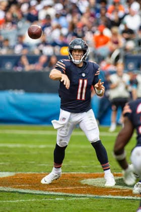 NFL, American Football Herren, USA 2026: Browns Vs Bears AUG 15 August 15, 2026: Chicago Bears Quarterback Case Keenum (11) in action during the preseason game against the Cleveland Browns in Chicago, IL. Mike Wulf CSM (Credit Image: Mike Wulf Cal Media) Chicago Il United States of America EDITORIAL USE ONLY Copyright: xx ZUMA-20260815_zma_c04_189.jpg MikexWulfx csmphotothree512302