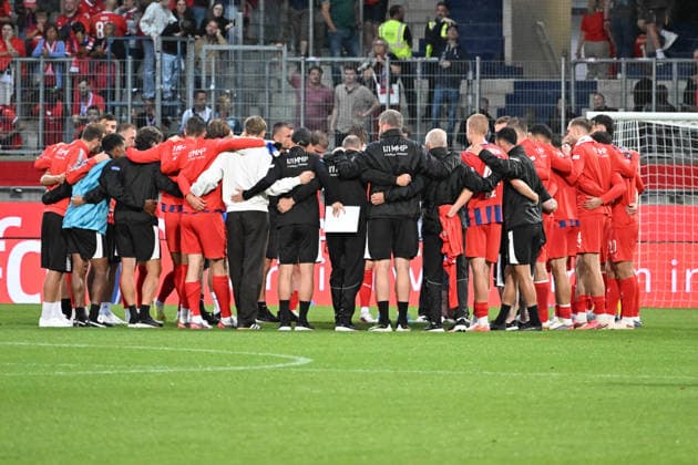 18.08.2026, xsltx, Fussball Testspiel, 1.FC Heidenheim - FC Bayern München v.l. Teamgeist Heidenheim (DFL DFB REGULATIONS PROHIBIT ANY USE OF PHOTOGRAPHS as IMAGE SEQUENCES and or QUASI-VIDEO) *** August 18, 2026, xsltx, soccer friendly match, 1. FC Heidenheim vs. FC Bayern Munich v l Teamgeist Heidenheim DFL DFB REGULATIONS PROHIBIT ANY USE OF PHOTOGRAPHS as IMAGE SEQUENCES and or QUASI-VIDEO