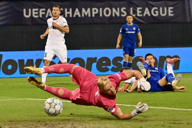 ZAGREB; CROATIA - AUGUST 18: Miha Zajc of Dinamo Zagreb (L) during the UEFA Champions League Play-Off first match between Dinamo Zagreb (CRO) and Viking (NOR) at Stadion Maksimir, Zagreb on August 18, 2026 in Zagreb, Croatia. (Photo by Igor Kupljenik Sports Press Photo).  Copyright: xIgorxKupljenikx xSPPx Sportspressphoto_SPR210593