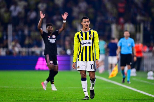 Fenerbahce v Olympique Lyonnais - UEFA Champions League ISTANBUL, TURKIYE - AUGUST 18: Mason Greenwood (11) of Fenerbahce reacts during the UEFA Champions League play-off round first-leg match between Fenerbahce and Olympique Lyonnais at Chobani Stadium on August 18, 2026, in Istanbul, Turkiye. Cem Tekkesinoglu Anadolu Istanbul Turkey. Editorial use only. Please get in touch for any other usage.  Copyright: x2026xAnadoluxCemxTekkesinoglux