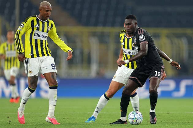 2026-08-18 Fenerbahce v Olympique Lyonnais - UEFA Champions League 2026 27 Play-Offs First Leg ISTANBUL, TURKEY - AUGUST 18: Moussa Niakhate of Olympique Lyonnais during the UEFA Champions League 2026 27 Play-Offs First Leg match between Fenerbahce and Olympique Lyonnais at Sukru Saracoglu Stadium on August 18, 2026 in Istanbul, Turkey. (Photo by BSR Agency) Istanbul Turkey Content not available for redistribution in The Netherlands directly or indirectly through any third parties. Copyright: xBSRxAgencyx