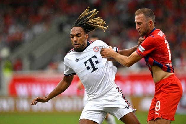 Sport Bilder des Tages #2 Zweikampf, Aktion Sacha Boey FC Bayern Muenchen FCB (23) gegen Jonas Foehrenbach 1. FC Heidenheim 1846 FCH (19) 1. FC Heidenheim 1846 FCH vs FC Bayern Muenchen FCB TESTSPIEL 18.08.2026 DFL REGULATIONS PROHIBIT ANY USE OF PHOTOGRAPHS AS IMAGE SEQUENCES AND OR QUASI-VIDEO 1. FC Heidenheim 1846 FCH vs FC Bayern Muenchen FCB TESTSPIEL *** Tackle, Sacha Boey (FC Bayern Munich, FCB 23) vs. Jonas Foehrenbach (1 FC Heidenheim 1846, FCH 19) 1 FC Heidenheim 1846, FCH vs. FC Bayern Munich, FCB Friendly Match August 18, 2026, GermanyFL regulations prohibit any use of photographs as image sequences and or quasi-video. 1 FC Heidenheim 1846 FCH vs. FC Bayern Munich FCB Friendly Match