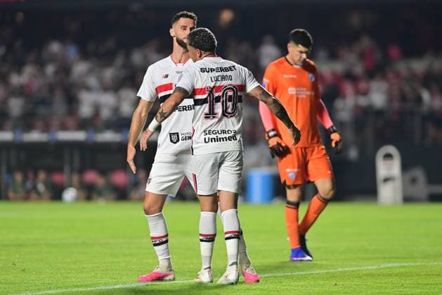 Cicero Pompeu de Toledo Sao Paulo, (SP) - 08 18 2026 - SPORTS Copa Sudamericana: SAO PAULO X BOLIVAR - Goal by Luciano of Sao Paulo, during the match between Sao Paulo x Bolivar, valid for the second leg of the round of 16 of the Copa Sudamericana, held at the Morumbi stadium, in Sao Paulo, on the night of Tuesday, August 18 (Photo: Eduardo Carmim Photo Premium SPP) 30930 (Eduardo Carmim SPP)  Copyright: xEduardoxCarmimx xSPPx spp-en-EdCa-copa_sul_americana_sao_paulo_bolivar_bol_498107