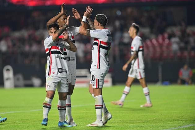 Cicero Pompeu de Toledo Sao Paulo, (SP) - 08 18 2026 - SPORTS Copa Sudamericana: SAO PAULO X BOLIVAR - Goal by Luciano of Sao Paulo, during the match between Sao Paulo x Bolivar, valid for the second leg of the round of 16 of the Copa Sudamericana, held at the Morumbi stadium, in Sao Paulo, on the night of Tuesday, August 18 (Photo: Eduardo Carmim Photo Premium SPP) 30930 (Eduardo Carmim SPP)  Copyright: xEduardoxCarmimx xSPPx spp-en-EdCa-copa_sul_americana_sao_paulo_bolivar_bol_498108