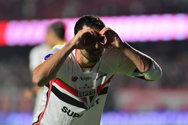 Cicero Pompeu de Toledo Sao Paulo, (SP) - 08 18 2026 - SPORTS Copa Sudamericana: SAO PAULO X BOLIVAR - Goal by Calleri of Sao Paulo, during the match between Sao Paulo x Bolivar, valid for the second leg of the round of 16 of the Copa Sudamericana, held at the Morumbi stadium, in Sao Paulo, on the night of Tuesday, 18 (Photo: Eduardo Carmim Photo Premium SPP) 30930 (Eduardo Carmim SPP)  Copyright: xEduardoxCarmimx xSPPx spp-en-EdCa-copa_sul_americana_sao_paulo_bolivar_bol_498138