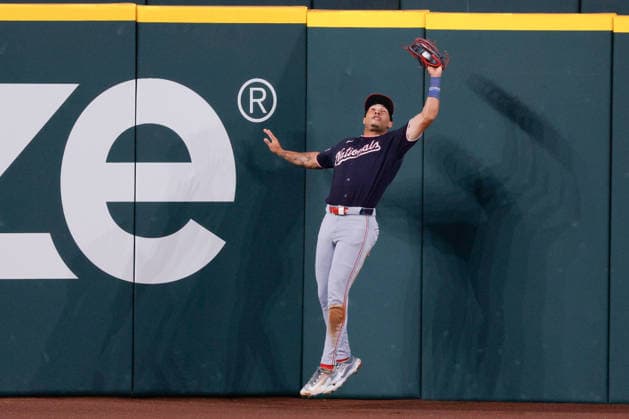 August 18, 2026, Arlington, Texas, USA: Washington Nationals left fielder DAYLEN LILE (4) catches a fly ball hit by Texas Rangers left fielder WYATT LANGFORD (36) in a baseball game, Tuesday, Aug. 18, 2026, in Arlington, Texas. MLB, Baseball Herren, USA 2026 - Nationals 0:5 Rangers  - ZUMAa325 20260818_zsa_a325_026 Copyright: xDavidxBalleringxIix