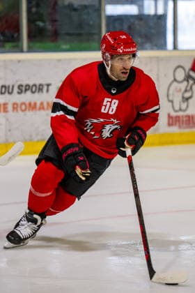 Coupe des Bains 2026 : Lausanne HC - Fischtown Pinguins Bremerhaven 18.08.2026, Yverdon-les-Bains, Patinoire d Yverdon-les-Bains, Coupe des Bains 2026 : Lausanne HC - Fischtown Pinguins Bremerhaven. Loeffel Romain (58, Lausanne HC) during the edition of the coupe des bains between Lausanne HC and Fischtown Pinguins Bremerhaven the Tuesday 18.08.2026 at the Patinoire d Yverdon-les-Bains in Yverdon-les-Bains, Switzerland. Yverdon-les-Bains Patinoire d Yverdon-les-Bains Vaud Switzerland Copyright: xMediafabxPhotographyxFabricexDexGasperisx MEDIAFAB-HOCKEY-LHC-FPB-YVERDON-LES-BAINS-18.08.2026-0145