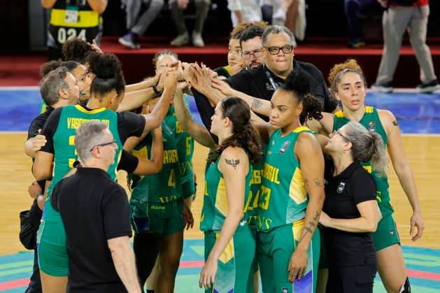 FIBA Women s Olympic Pre-Qualifying Tournament 2026 - New Zealand vs Brazil Players of Brazil celebrate after winning a Group A basketball game of the FIBA Women s Basketball World Cup 2026 Pre-Qualifying Tournament between New Zealand and Brazil at the Arena Astros in Guadalajara, Mexico, 18 August 2026. GUADALAJARA Mexico  Copyright: xFRANCISCOxGUASCOx