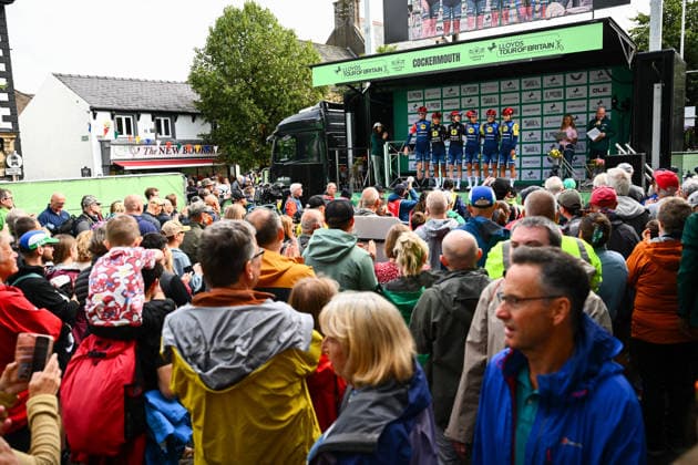 2026 Lloyds Tour of Britain Women Picture by Olly Hassell SWpix.com - 19 08 2026 - Cycling - UCI Women s World Tour - 2026 Lloyds Tour of Britain Women - Stage 1: Cockermouth to Cockermouth (158.9km) - Ricarda Bauernfeind, Clara Copponi, Margot Vanpachtenbeke, Riejanne Markus, Fleur Moors, Shirin Van Anrooij (Lidl - Trek) Liverpool England Copyright: x xSWpix.comx(t axPhotographyxHubxLtd)xOllyxHassell SWpix.comx SWP-3030-18079