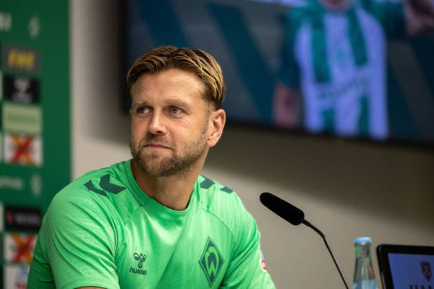 19.08.2026, GER, Fußball, Herren, 1. Bundesliga, Saison 2026 2027, Spielervorstellung, SV Werder Bremen Niclas Füllkrug ( Werder Bremen, 10) wird im Rahmen einer Pressekonferenz vorgestellt, Bremen Weserstadion Bremen Deutschland *** August 19, 2026, GER, Soccer, Men s, Bundesliga 1, 2026–2027 Season, Player Introduction, SV Werder Bremen s Niclas Füllkrug (No. 10) is introduced at a press conference at the Weserstadion in Bremen, Germany Copyright: xNordphotox xMaasx