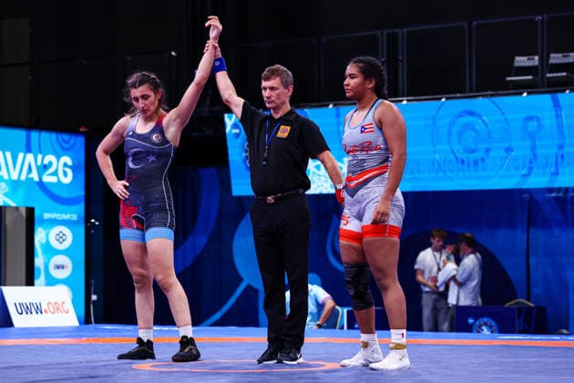 U20 World Championships 76kg WW - Elmira Yasin (TUR) df. Paola Mia Rodriguez Guzman (PUR) *** U20 World Championships, 76 kg, Women s Weight Class: Elmira Yasin (TUR) defeated Paola Mia Rodriguez Guzman (PUR) Copyright: xKadirxCaliskanx 776545139