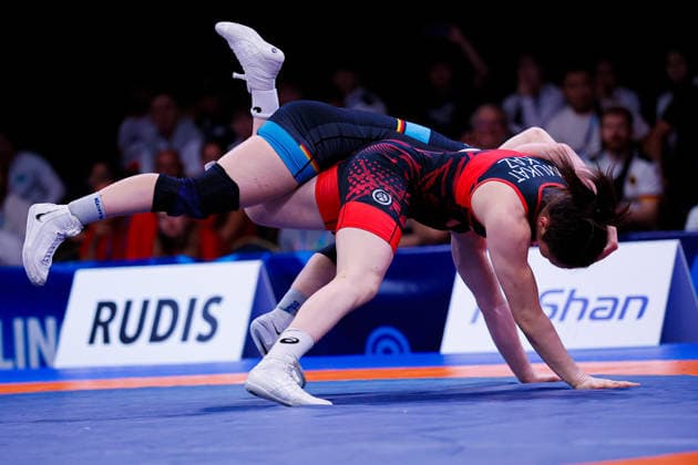 U20 World Championships 62kg WW - Leonie Steigert (GER) df. Zhaidar Mukat (KAZ) *** U20 World Championships, 62 kg, WW: Leonie Steigert (GER) def. Zhaidar Mukat (KAZ) Copyright: xKostadinxAndonovx