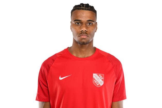 Irichad Behrens, DFB 3. Liga 2026 2027, TSV Havelse 1912 e.V., Media Day, 23.07.2026, Foto: Socrates Tassos picture-alliance DFB TSV Havelse 1912 2026 Studio Portraits *** Irichad Behrens, DFB 3rd League 2026–2027, TSV Havelse 1912 e.V., Media Day, July 23, 2026, Photo by Socrates Tassos, picture alliance, DFB, TSV Havelse 1912, 2026, Studio Portraits