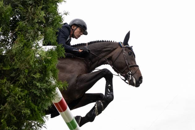 260819 Peder Fredricson of Sweden with horse Alcapone des Carmille compete in the team and individual jumping qualifier round one during day 9 of the 2026 FEI World Championships on August 19, 2026 in Aachen. Photo: Emma Wallskog BILDBYRAN kod EW EW0689 ridsport equestrian rid-vm 2026 2026 fei world championships bbeng ridsport-vm hoppning jumping *** August 19, 2026: Peder Fredricson of Sweden, riding Alcapone des Carmille, competes in the first round of the team and individual show jumping qualifiers on Day 9 of the 2026 FEI World Championships in Aachen. 2026 in Aachen. Photo by Emma Wallskog, BILDBYRAN, code EW EW0689. equestrian sports, 2026 World Championships, 2026 FEI World Championships, BBENG, equestrian sports, World Championships, show jumping  Copyright: EMMAxWALLSKOG BB260819EW138
