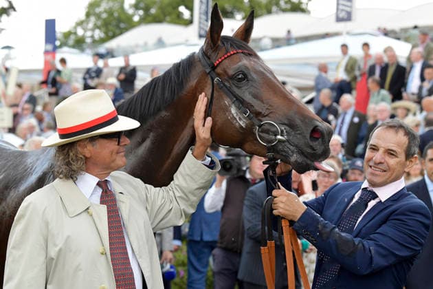 19.08.2026, York, North Yorkshire, GBR - Maltese Cross with owner George Waud (left) after winning the Great Voltigeur Stakes. York racecourse. (Pferd, Maltese Cross, Sieg, Besitzer, Waud) 260819C928YORK.JPG *** August 19, 2026, York, North Yorkshire, UK: Maltese Cross with owner George Waud after winning the Great Voltigeur Stakes at York Racecourse. Horse, Maltese Cross, victory, owner, Waud 260819C928YORK JPG