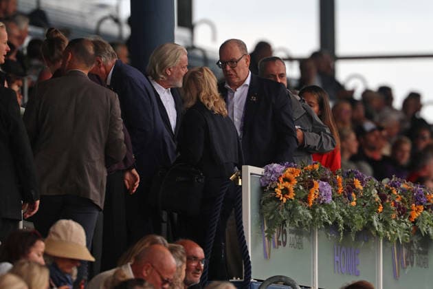 Fürst Albert II. von Monaco zu Besuch auf der Ehrentribüne mit Hermann Bühlbecker, Alleingesellschafter der Aachener Printen- und Schokoladenfabrik Henry Lambertz GmbH & Co. KG , Springen, FEI Jumping World Championship, WM, Weltmeisterschaft , Turkish Airlines-Prize, Einzel und Teamwertung, Jumping , AACHEN - FEI World Championships 2026, Weltfest des Pferdesports, Reitsport Weltmeisterschaft 2026, Aachen 2026, Welcome Home 2026, Aachener Soers, 11. bis 23. August 2026, Reitsport, 19.08.2026, Aachen Aachener Soers Deutschland *** Prince Albert II of Monaco visits the VIP box with Hermann Bühlbecker, sole shareholder of Aachener Printen und Schokoladenfabrik Henry Lambertz GmbH Co KG, Show Jumping, FEI Jumping World Championship, Turkish Airlines Prize, Individual and Team Competitions, Show Jumping, AACHEN FEI World Championships 2026, World Festival of Equestrian Sports, 2026 Equestrian World Championships, Aachen 2026, Welcome Home 2026, Aachen Soers, August 11–23, 2026, Equestrian Sports, August 19, 2026, Aachen Soers, Germany