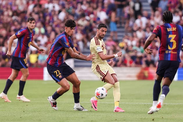 August 19, 2026, Barcelona, Barcelona, SPAIN: Marc Bernal of FC Barcelona, Barca and Taher Mohamed of Al-Ahly FC in action during the Joan Gamper Trophy, football match played between FC Barcelona and Al-Ahly FC at Spotify Camp Nou stadium on August 19, 2026 in Barcelona, Spain. Barcelona SPAIN - ZUMAa181 20260819_zaa_a181_023 Copyright: xJavierxBorregox