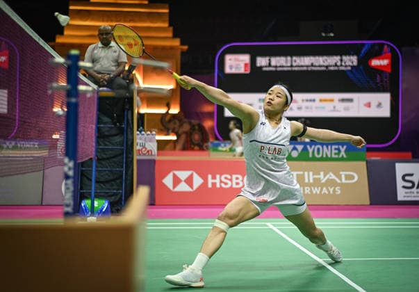 NEW DELHI, INDIA - AUGUST 19: South Korea™s An Se-young returns a shot against Indonesia™s Thalita Ramadhani Wiryawan during their women™s singles Round of 32 match on day three of the BWF World Championships 2026 at the Indira Gandhi Indoor Stadium on August 19, 2026 in New Delhi, India. (Photo by Sanchit Khanna Hindustan Times) BWF World Championships 2026