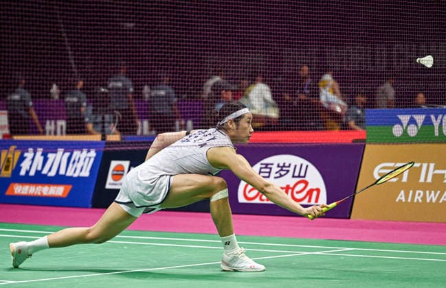NEW DELHI, INDIA - AUGUST 19: South Korea™s An Se-young returns a shot against Indonesia™s Thalita Ramadhani Wiryawan during their women™s singles Round of 32 match on day three of the BWF World Championships 2026 at the Indira Gandhi Indoor Stadium on August 19, 2026 in New Delhi, India. (Photo by Sanchit Khanna Hindustan Times) BWF World Championships 2026