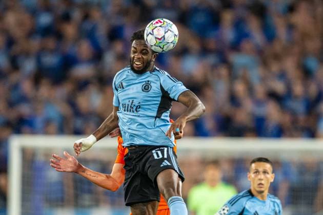 Sandro Cruz header during Champions League qualifying playoff match, SK Slovan Bratislava - NK Celje , 19. august 2026, Tehelne pole Stadium, Bratislava, Slovakia Copyright: xMICHALxFAJT,ZOSPORTU.SKx MAR_8393