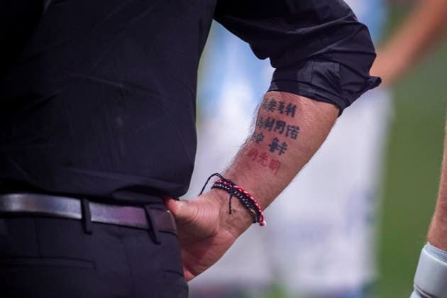 Atletico de Madrid v Malaga CF - LaLiga EA Sports Details of the tattoo of Diego Pablo Simeone, head coach of Atletico de Madrid, are seen prior to the LaLiga EA Sports football match between Atletico de Madrid v Malaga CF at Estadio Riyadh Air Metropolitano on August 19, 2026 in Madrid, Spain. Madrid Estadio Riyadh Air Metropolitano Madrid Spain Copyright: xAlbertoxGardinx AGardin_20260819_Foot_Liga_Atl_Mal_0068