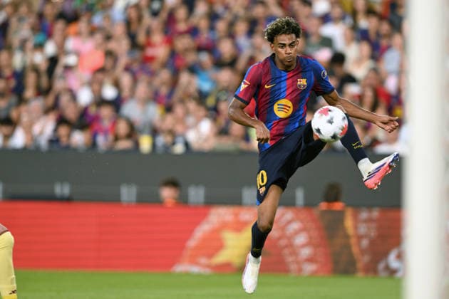 FC Barcelona, Barca v AL-AHLY FC SPOTIFY CAMP NOU. BARCELONA Aug 19,2026 FC BARCELONA vs AL-ALHY FC AUG 19 ,2026 Lamine Yamal (10) of FC Barcelona during the match between FC Barcelona and Al-Alhy FC corresponding to the Joan Gamper Trophy at Spotify Camp Nou in Barcelona, Spain. Barcelona ESP Copyright: xS.xRosx