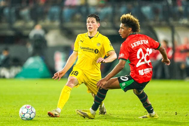 2026-08-19 NEC Nijmegen v Bodo Glimt - UEFA Champions League Play-offs - 1st leg NIJMEGEN, NETHERLANDS - AUGUST 19: Sondre Brunstad Fet of FK Bodo Glimt, Noe Lebreton of N.E.C. Nijmegen during the UEFA Champions League Play-offs - 1st leg match between NEC Nijmegen and Bodo Glimt at Goffertstadion on August 19, 2026 in Nijmegen, Netherlands. Nijmegen Goffertstadion Netherlands Content not available for redistribution in The Netherlands directly or indirectly through any third parties. Copyright: xAndrexWeeningx