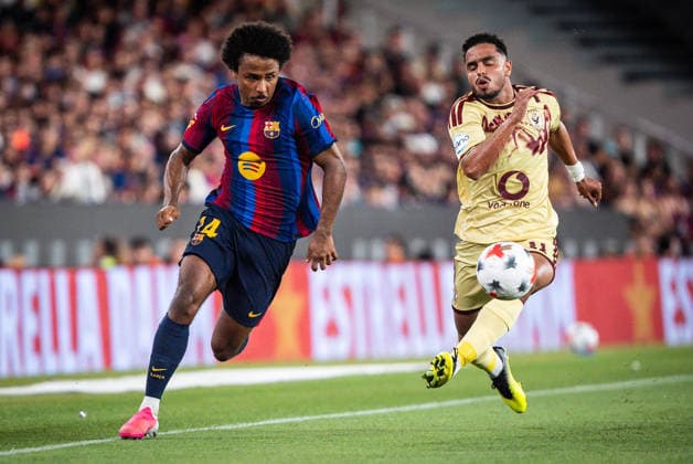 August 19, 2026, Barcelona, Spain, Spain: Karim ADEYEMI of Barcelona and Karim EL DEBES of Al Ahly during the Joan Gamper Trophy, Friendly match between FC Barcelona, Barca and Al Ahly SC at Spotify Camp Nou Stadium on August 19, 2026 in Barcelona, Spain. Barcelona Spain - ZUMAm308 20260819_zsp_m308_035 Copyright: xMatthieuxMirvillex