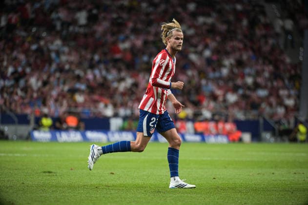 ESP: Atletico de Madrid vs Malaga CF - La Liga EA Sports MADRID, SPAIN - AUGUST 19: Morten Hjulmand of Atletico de Madrid during the match between AtlÃ tico de Madrid and Malaga CF of La Liga EA Sports on August 19, 2026 at Riyadh Air Metropolitano Stadium in Madrid, Spain. (Photo by Samuel Carreno) Madrid Madrid Madrid Spain Copyright: xSamuelxCarrenox samcargad_190826_141-117