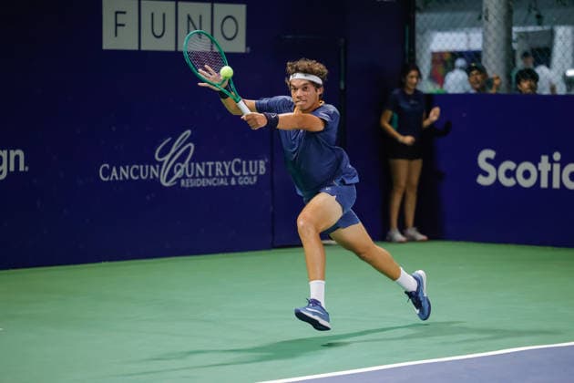 CANCUN COUNTRY OPEN 2026 CANCUN COUNTRY OPEN 2026 DARWIN BLANCH VS LLOYD HARRIS 19082026 CANCUN, QUINTANA ROO. Action photo of Darwin Blanch of the Unites States during game of the Cancun Country Open 2026 Tennis 125 Challenger tournament held at the Cancun Country Club of Cancun, Quintana Roo, Mexico. Foto de accion de Darwin Blanch de Estados Unidos, durante juego del Cancun Country Open 2026 ATP, Tennis Herren 125 Challenger que se celebra en el Cancun Country Club de Cancun, Quintana Roo, Mexico. PHOTO BY IMAGENSHOP AGENCIA FOTOGRAFICA CANCUN QUINTANA ROO MEXICO *** CANCUN COUNTRY OPEN 2026 CANCUN COUNTRY OPEN 2026 DARWIN BLANCH VS LLOYD HARRIS 08 19 2026 CANCUN, QUINTANA ROO Action photo of Darwin Blanch of the United States during a match at the 2026 Cancun Country Open ATP 125 Challenger tennis tournament held at the Cancun Country Club in Cancun, Quintana Roo, Mexico Action photo of Darwin Blanch of the United States, during a match at the 2026 Cancun Country Open ATP 125 Challenger tournament held at the Cancun Country Club in Cancun, Quintana Roo, Mexico. PHOTO BY IMAGENSHOP PHOTO AGENCY CANCUN, QUINTANA ROO, MEXICO Copyright: xIMAGENSHOPxAGENCIAxFOTOGRAFICAx