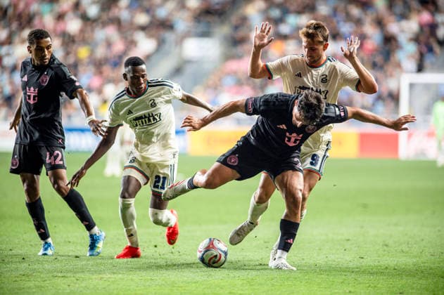 August 19, 2026, Chester, Pennsylvania, United States: Philadelphia Union DANLEY JEAN JACQUES (21) in action against Inter Miami YANNICK BRIGHT (42) during the match at Subaru Park in Chester PA Chester United States - ZUMArf1_ 20260819_zaf_rf1_015 Copyright: xRickyxFitchettx
