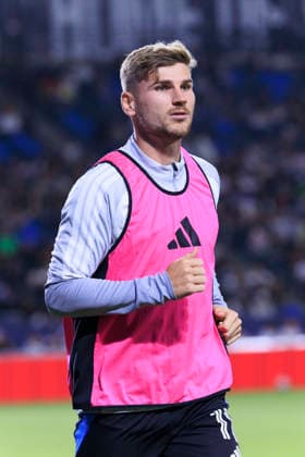 August 19, 2026, Carson, California, USA: Timo Werner 11 of the San Jose Earthquakes warms up on the sidelines during their regular season MLS, Fussball Herren, USA game against the LA Galaxy on Wednesday August 19, 2026 at the Dignity Health Sports Park Stadium in Carson, California. ARIANA RUIZ PI Carson USA - ZUMAp124 20260819_zaa_p124_019 Copyright: xArianaxRuizx