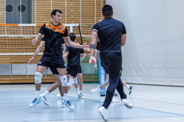20.08.26, Berlin, Volleyball, 1.Trainingstag der Berlin Recycling Volleys mit Cheftrainer Andrea Anastasi. Training Berlin Recycling Volleys *** August 26, 2020, Berlin, Volleyball, 1st training day for the Berlin Recycling Volleys with head coach Andrea Anastasi; Berlin Recycling Volleys Training
