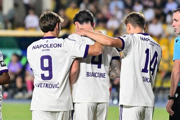 Kairat Almaty v RSC Anderlecht - UEFA Europa League ALMATY, KAZACHSTAN - AUGUST 20 : Cvetkovic Mihajlo forward of RSC Anderlecht, Biancone Giulian defender of RSC Anderlecht, Sikan Danylo forward of RSC Anderlecht during the UEFA Europa League 2026 27 play-off round first leg between Kairat Almaty and RSC Anderlecht on August 20, 2026 in Almaty, Kazachstan, 20 08 2026 Almaty Kazachstan  Copyright: xJanxDexMeuleneirx