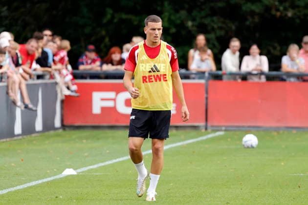 Fußballspieler Said El Mala (Mittelfeld) beim öffentlichen Training des 1. FC Köln am Geißbockheim. Köln, 20.08.2026 (DFL DFB REGULATIONS PROHIBIT ANY USE OF PHOTOGRAPHS as IMAGE SEQUENCES and or QUASI-VIDEO) NRW Deutschland *** Soccer player Said El Mala, midfielder, during a public training session of 1. FC Köln at Geißbockheim in Cologne, August 20, 2026. DFL and DFB regulations prohibit any use of photographs as image sequences and or quasi-video. NRW, Germany Copyright: xChristophxHardtx