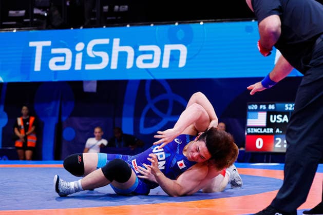 U20 World Championships 86kg FS - Aeoden James Sinclair (USA) df. Natsura Okazawa (JPN) *** U20 World Championships, 86kg Freestyle: Aeoden James Sinclair (USA) defeated Natsura Okazawa (JPN) Copyright: xKostadinxAndonovx