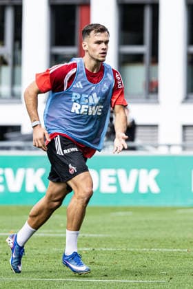 Training, 1.FC Köln, 20.08.2026 Thijs Dallinga (1. FC Köln, 27) beim Training Training, 1.FC Köln, 20.08.2026 DFL regulations prohibit any use of photographs as image sequences and or quasi video. *** Training, 1. FC Köln, August 20, 2026 Thijs Dallinga, 1. FC Köln, 27, during training Training, 1. FC Köln, August 20, 2026 DFL regulations prohibit any use of photographs as image sequences and or quasi-video Copyright: xBEAUTIFULxSPORTS Buriakovx