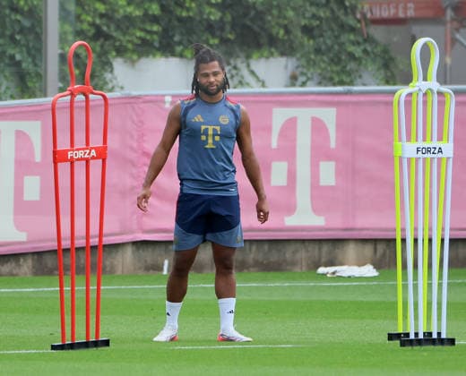 20.08.2026, FC Bayern Training, FCB Campus Muenchen, Fussball, Muenchen, im Bild: Serge Gnabry (FC Bayern Muenchen) *** August 20, 2026, FC Bayern Training, FCB Campus Munich, Soccer, Sports, Munich, Pictured: Serge Gnabry, FC Bayern Munich