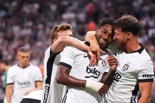 ISTANBUL, TURKEY - AUGUST 20 : Amir Murillo (62) of Besiktas celebrates after scoring the second goal of his team with Salih Ozcan (R) during the UEFA Europa League 2026 27 Play-off round first leg match between Besiktas JK and Kauno Zalgiris at Tupras Stadium on August 20, 2026 in Istanbul, Turkey. Istanbul Turkey Copyright: xSeskimPhotox Besiktas-KaunoZalg-2008 (32)