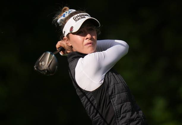 August 20, 2026, Edmonton, Ab, CANADA: Nelly Korda, of the U.S., watches her tee shot on the 14th hole during the first round at the CPKC Canadian Women s Open LPGA, Golf Damen golf tournament in Edmonton on Thursday, August 20, 2026. Canada News - August 20, 2026  - ZUMAc35_ 20260820_zaf_c35_024 Copyright: xDarrylxDyckx