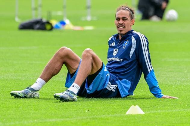 Yussuf Poulsen ( HSV ) Deutschland , Hamburg , Volksparkstadion Trainingsgelände , Fussball , 1. Bundesliga , Training des Hamburger SV *** Yussuf Poulsen, HSV, Germany, Hamburg, Volksparkstadion Training Facility, Soccer, Bundesliga 1, Hamburger SV Training