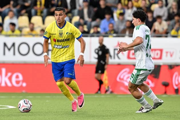 STVV s Ilias Sebaoui and Omonoia s Panagiotis Andreou pictured in action during a soccer game between Belgian Sint-Truidense V.V. and Cypriot AC Omonoia Nicosia, Thursday 20 August 2026 in Sint-Truiden, the first leg of the play-off round for the UEFA Europa League league phase. JILLxDELSAUX  x183847521x